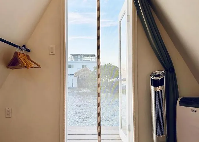 Apartment Beachfront San Pedro (Ambergris Caye)
